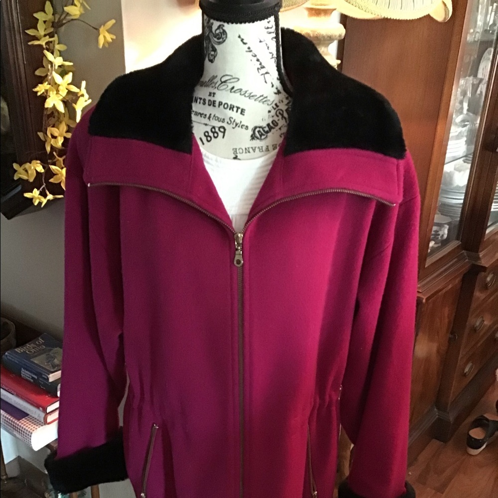 Vintage Raspberry coat black faux fur trim cinched waist 💕like new condition.